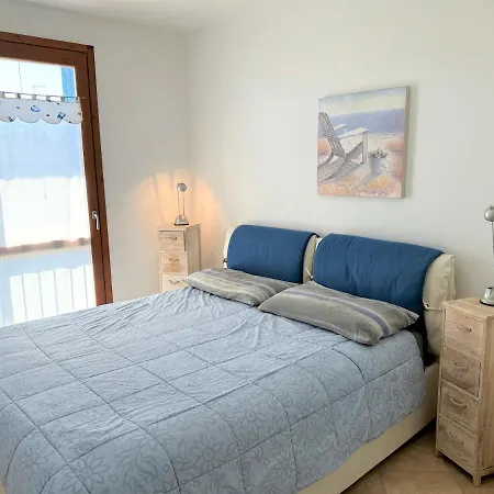 Porto Antico Village דירה *