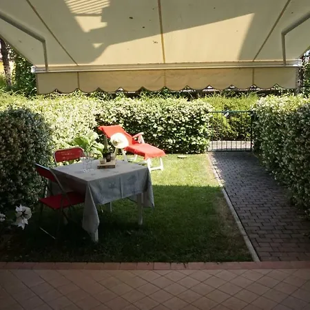 Porto Antico Village *